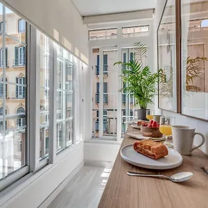 Victoria 16 Premium By Nagoa Homes , Málaga España